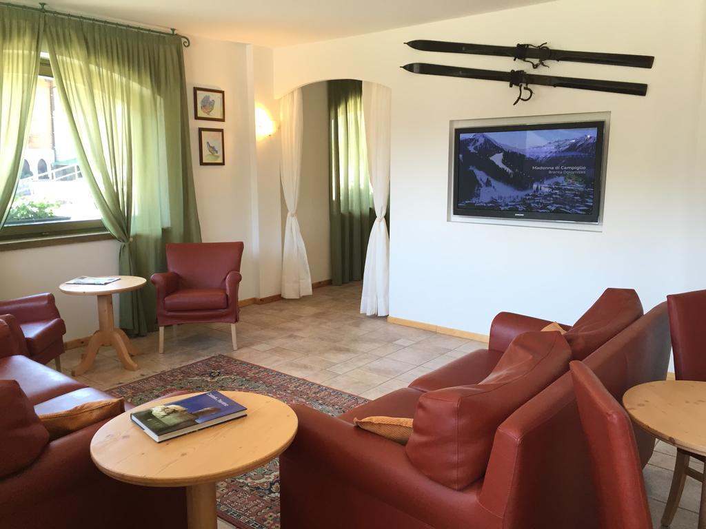 Rta Torre Del Brenta Aparthotel Madonna Εξωτερικό φωτογραφία